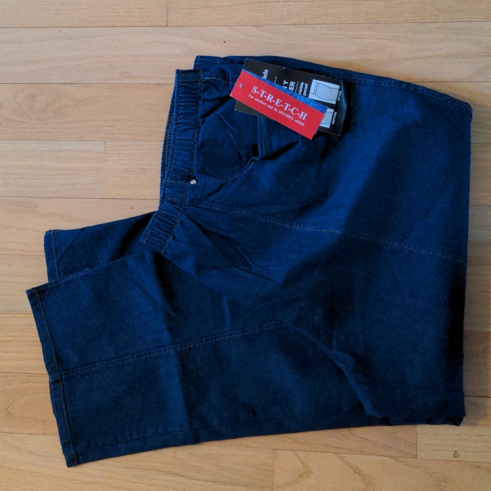 Cathy Daniels Plus Size Pull on Denim Capri